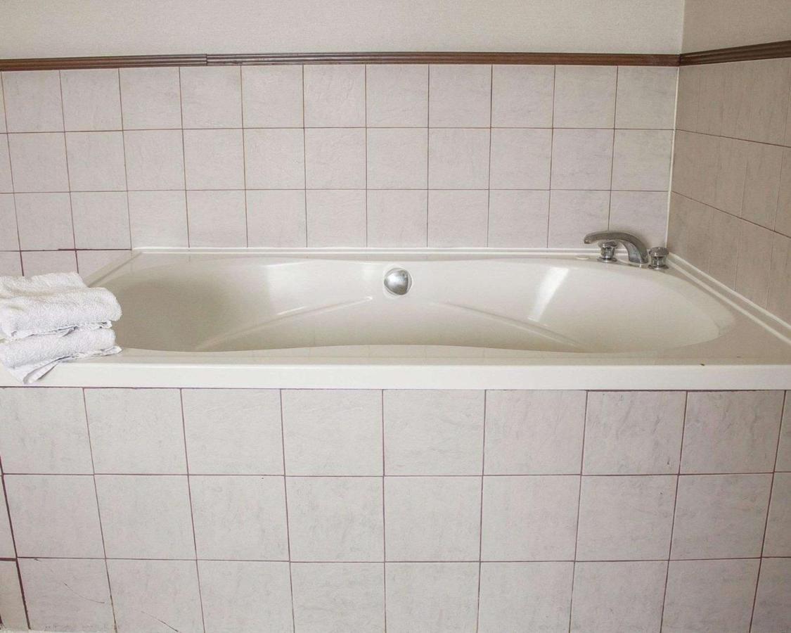 Norwood Inn & Suites קולומבוס מראה חיצוני תמונה